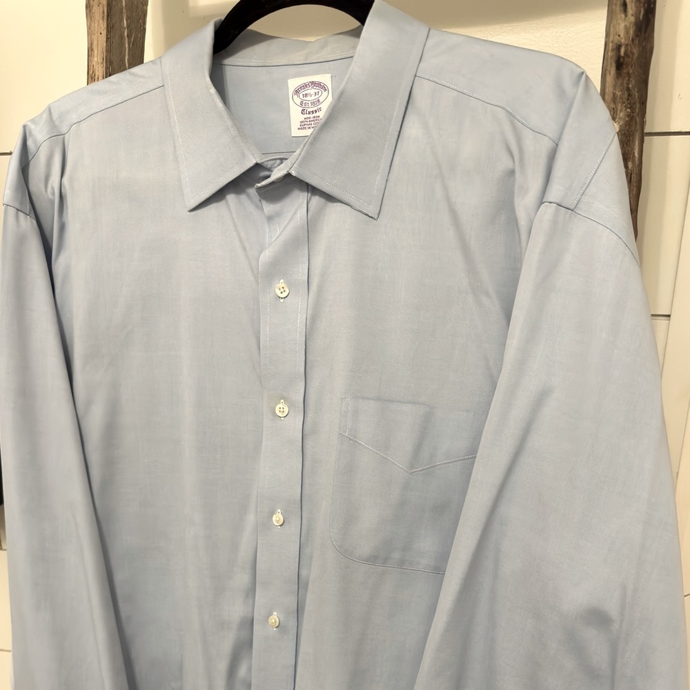 Brooks Brothers Button Up 18 1/2 37